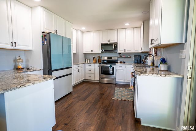 7075 Hermes Lane, New Berlin, IL 62670