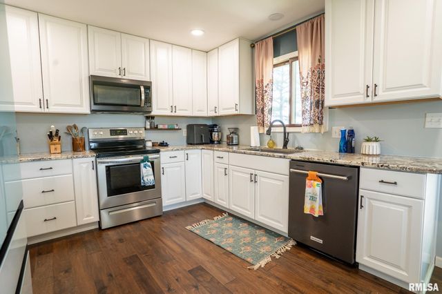 7075 Hermes Lane, New Berlin, IL 62670