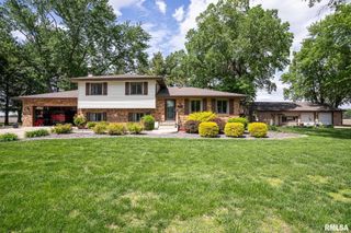 7075 Hermes Lane, New Berlin, IL 62670