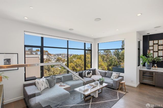 175 Brewster Street, San Francisco, CA 94110