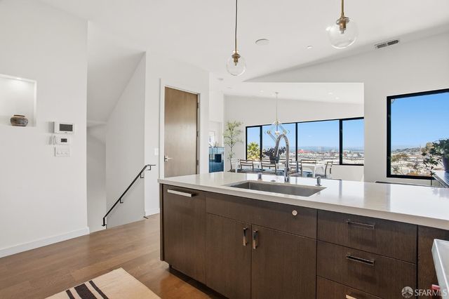 175 Brewster Street, San Francisco, CA 94110