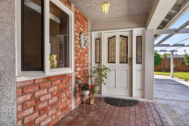 6256 Fremont Street, Ventura, CA 93003