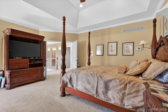 1595 Boulder Lake Drive, Milford, MI 48380