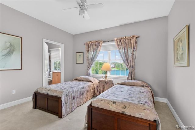1595 Boulder Lake Drive, Milford, MI 48380