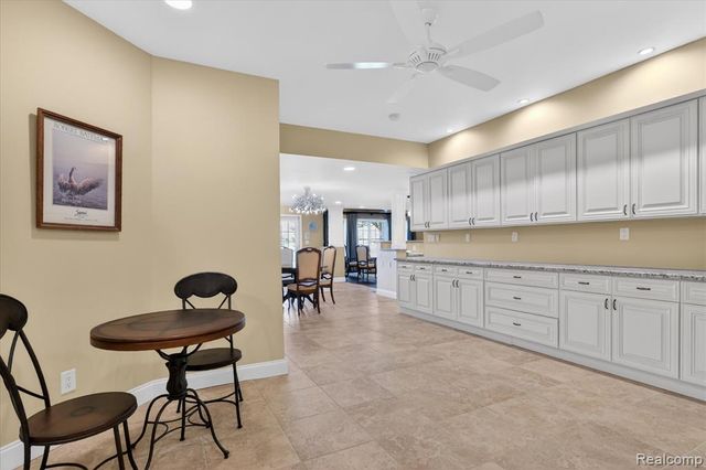 1595 Boulder Lake Drive, Milford, MI 48380