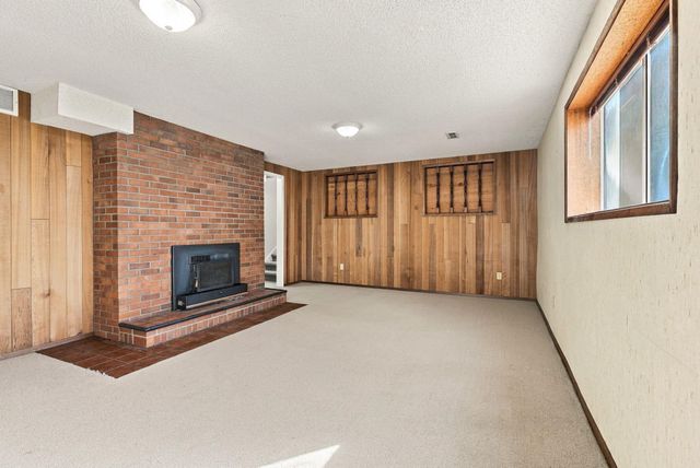 4926 W Fernwood Ct, Spokane, WA 99208