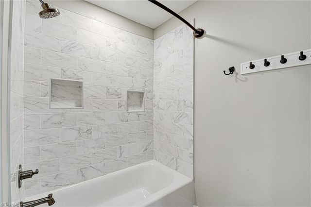 5051 Ramillie Run, Winston-salem, NC 27106