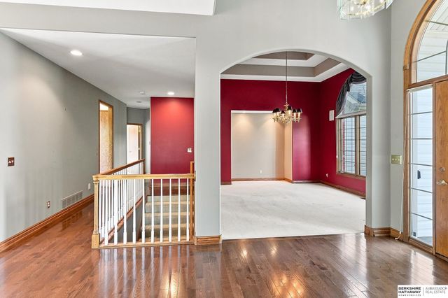 1208 Norton Drive, Papillion, NE 68046
