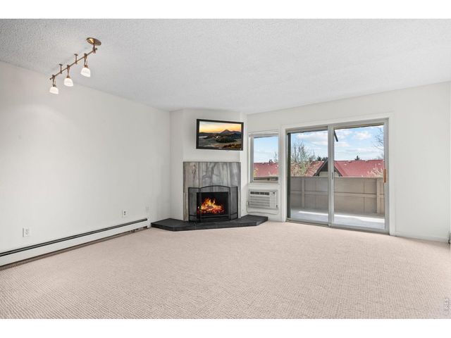 3120 Corona Trl L-206, Boulder, CO 80301