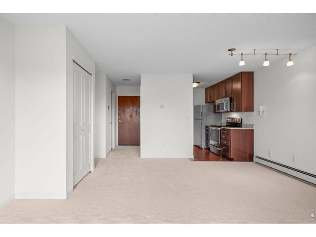 3120 Corona Trl L-206, Boulder, CO 80301