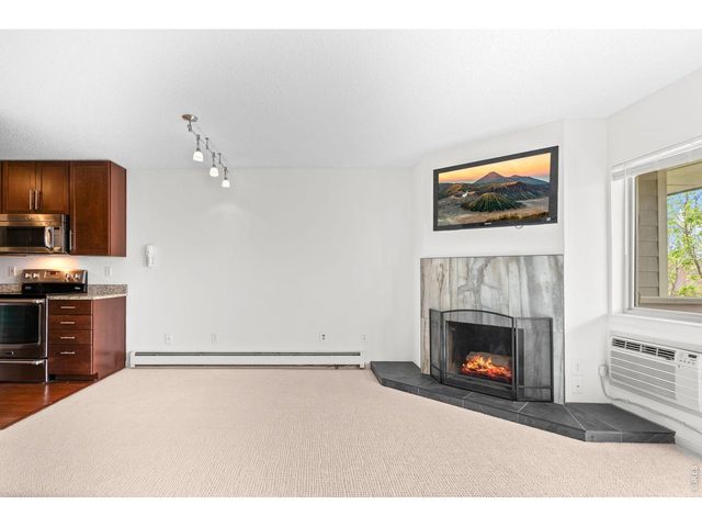 3120 Corona Trl L-206, Boulder, CO 80301