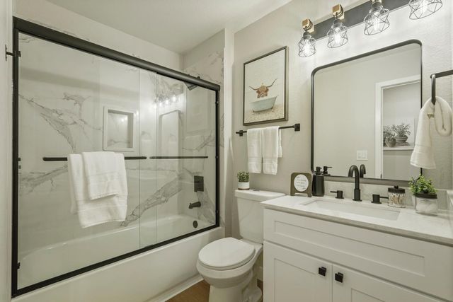 2423 E Taylor St, Stockton, CA 95205