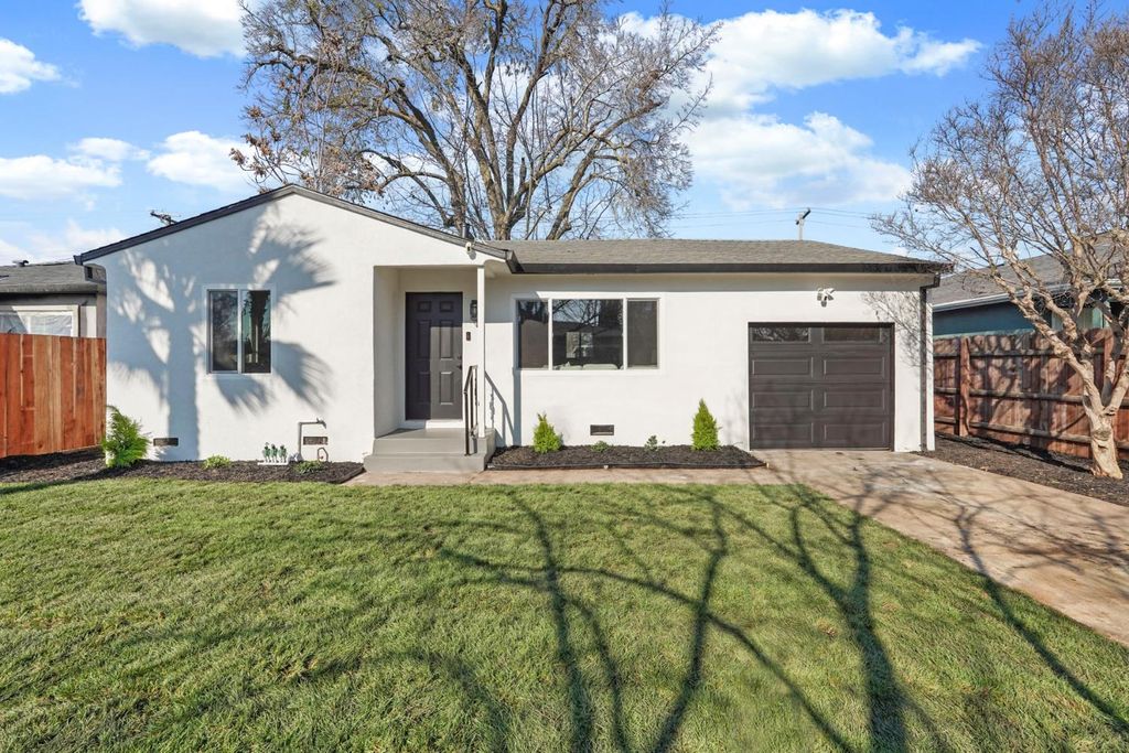 2423 E Taylor St, Stockton, CA 95205