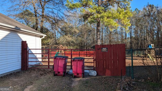 167 Apple Valley Road, Macon, GA 31217