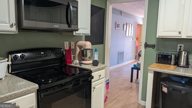 167 Apple Valley Road, Macon, GA 31217