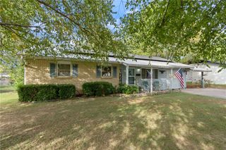 1804 Shelby Avenue, Springdale, AR 72762