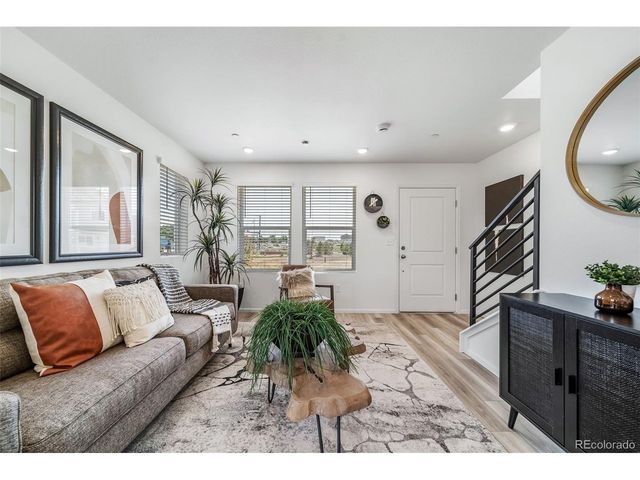 10323 Ursula St, Commerce City, CO 80022