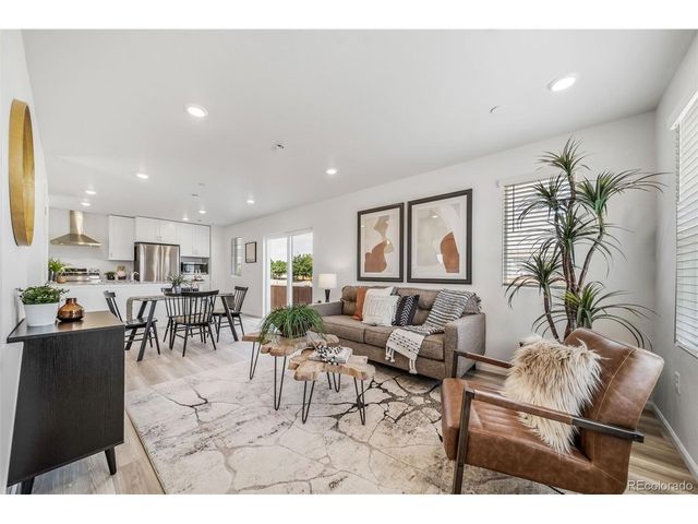 10323 Ursula St, Commerce City, CO 80022