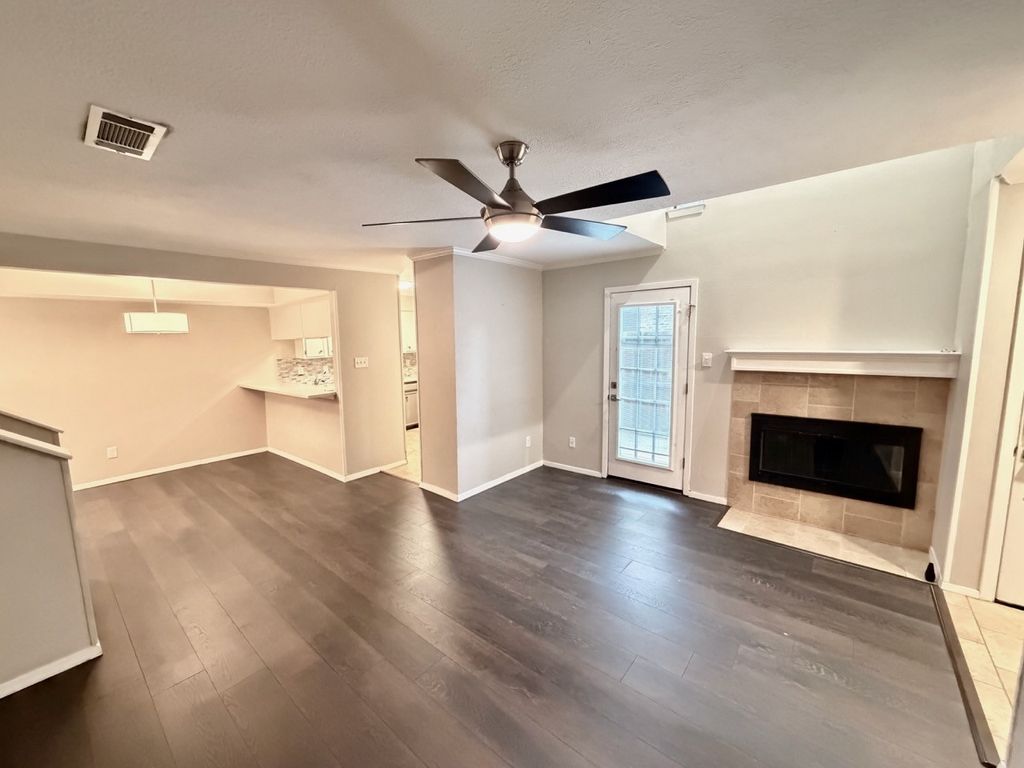 333 Melrose Drive 18C, Richardson, TX 75080