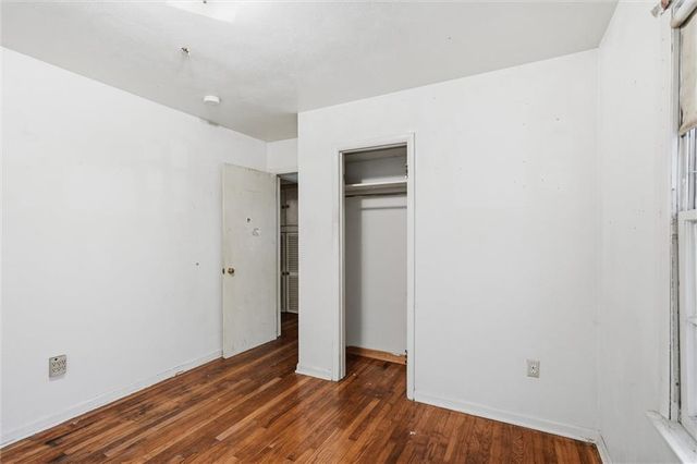8012 S Benton Avenue, Kansas City, MO 64132