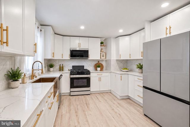 14 RIGEL CT, Blackwood, NJ 08012