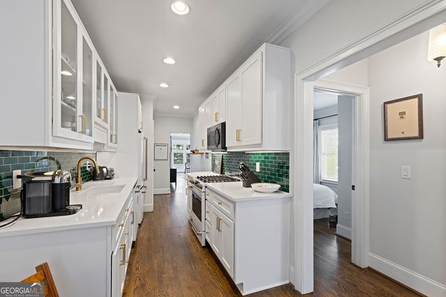 653 N Highland Avenue NE 4, Atlanta, GA 30306