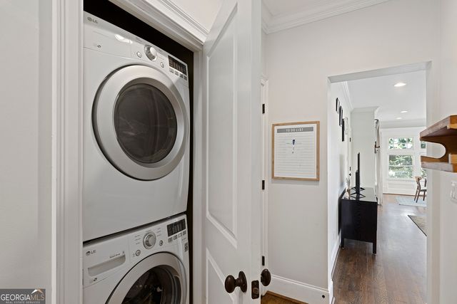 653 N Highland Avenue NE 4, Atlanta, GA 30306