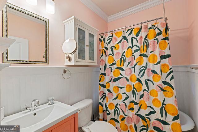 653 N Highland Avenue NE 4, Atlanta, GA 30306