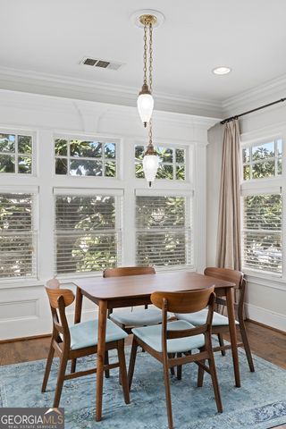 653 N Highland Avenue NE 4, Atlanta, GA 30306