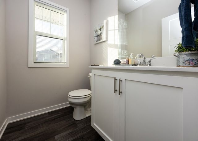 1725 Ashwood Avenue, Norwalk, IA 50211