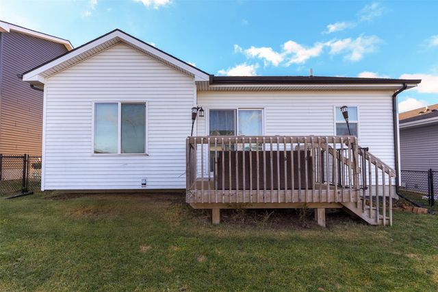 1725 Ashwood Avenue, Norwalk, IA 50211