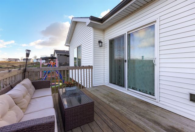 1725 Ashwood Avenue, Norwalk, IA 50211