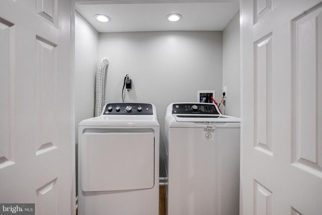 3411 ROSELAWN AVE, Baltimore, MD 21214