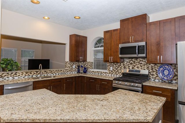 14602 Liscomb Drive, Houston, TX 77084