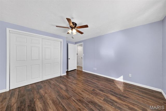 389 Highway Y, Winfield, MO 63389