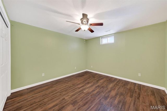 389 Highway Y, Winfield, MO 63389