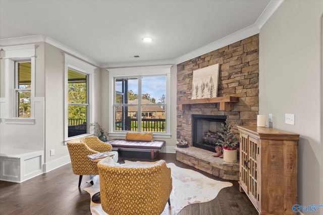 21 Scenic Loop Road, Huntsville, AL 35803