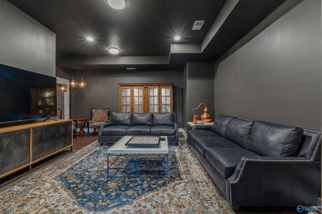 21 Scenic Loop Road, Huntsville, AL 35803