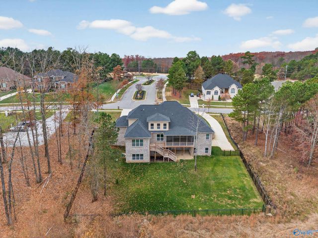 21 Scenic Loop Road, Huntsville, AL 35803