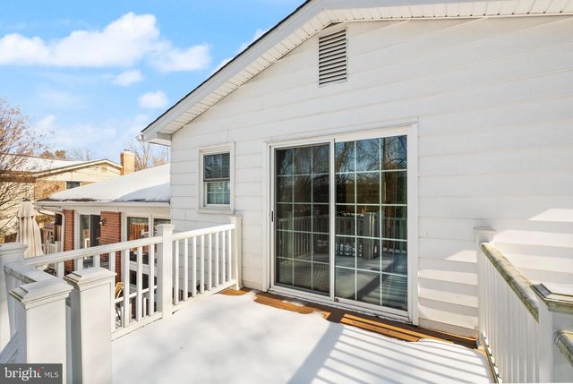 3232 ATLANTA ST, Fairfax, VA 22030