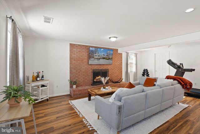 3232 ATLANTA ST, Fairfax, VA 22030