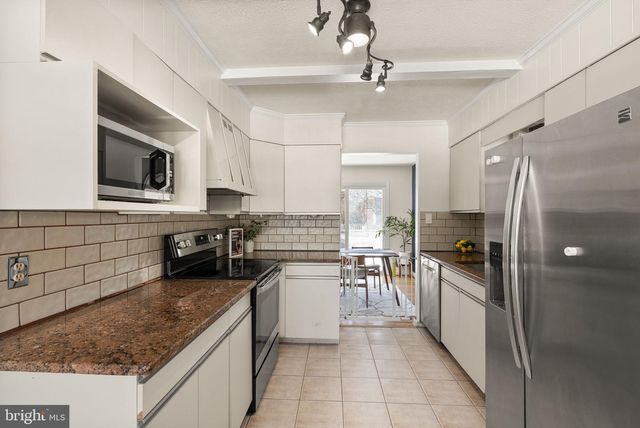 3232 ATLANTA ST, Fairfax, VA 22030