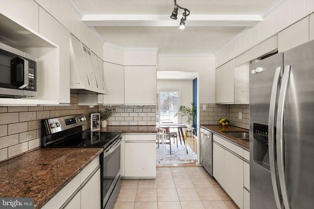 3232 ATLANTA ST, Fairfax, VA 22030