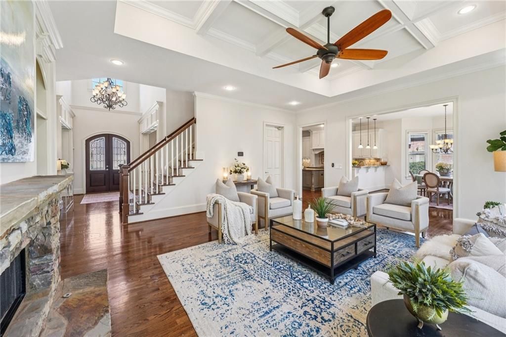 Image 4 of property listing at 1416 Falkirk Lane NW, Kennesaw, GA 30152
