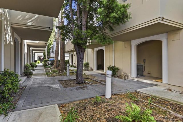 334 Dunsmuir Terrace 3, Sunnyvale, CA 94085