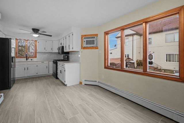 233 Franklin St, Fall River, MA 02720