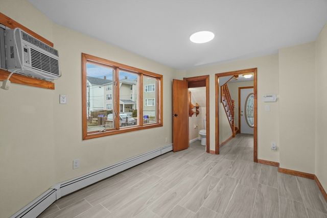 233 Franklin St, Fall River, MA 02720