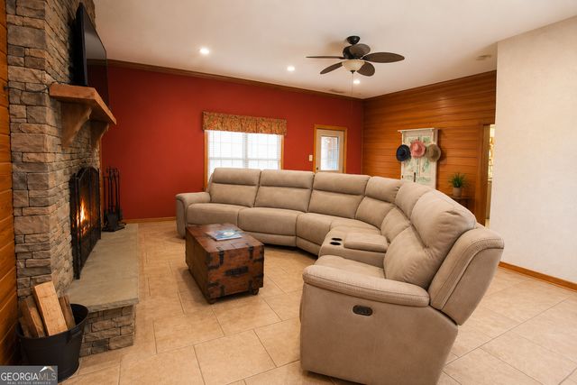 509 Buttrum Road NE, Adairsville, GA 30103