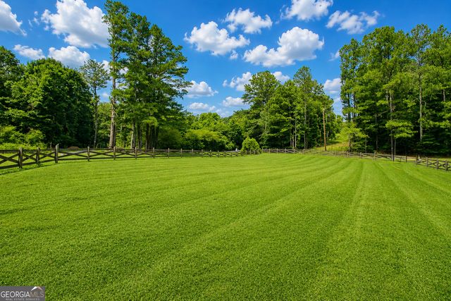 509 Buttrum Road NE, Adairsville, GA 30103