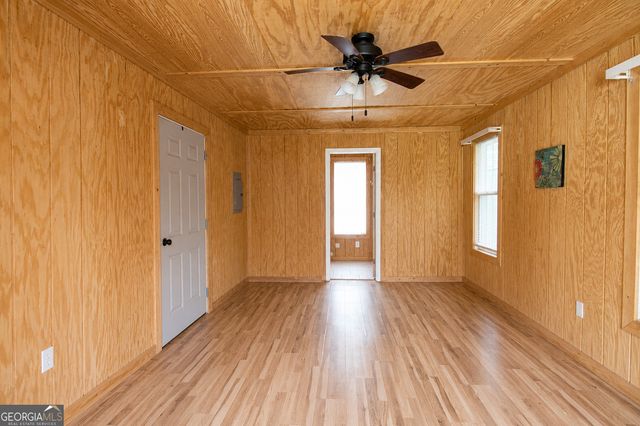 509 Buttrum Road NE, Adairsville, GA 30103
